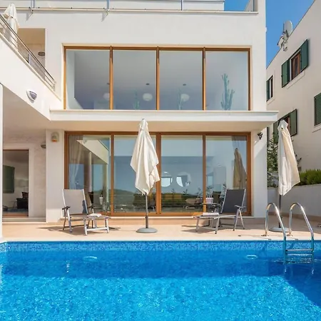 Apartamento Luxury Jasmin With Pool