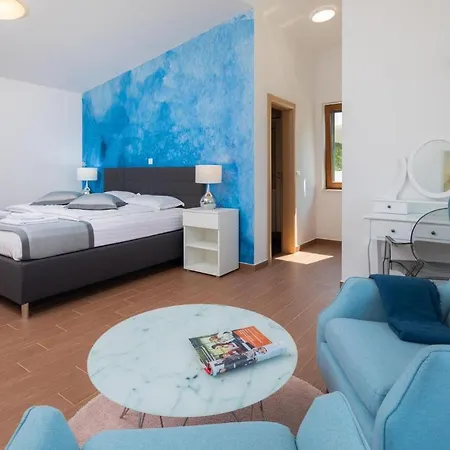 Luxury Jasmin With Pool Rogoznica (Sibenik-Knin)