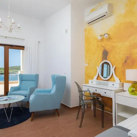 Luxury Jasmin With Pool Apartamento *