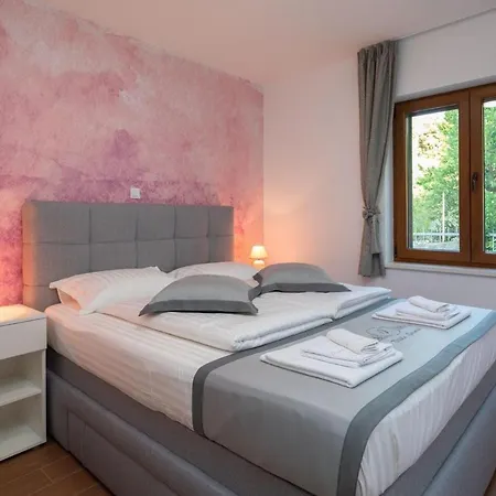 Apartamento Luxury Jasmin With Pool
