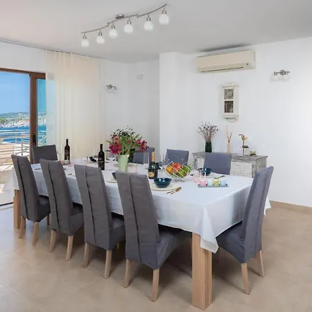 Luxury Jasmin With Pool Apartamento