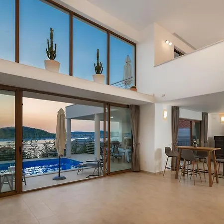 Luxury Jasmin With Pool * Rogoznica (Sibenik-Knin)